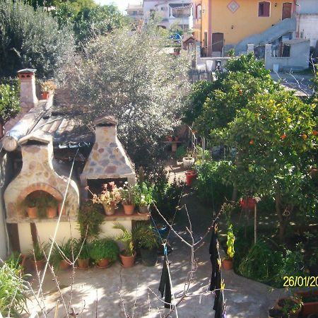 Appartamento Casa Roberta Villa San Pietro Esterno foto